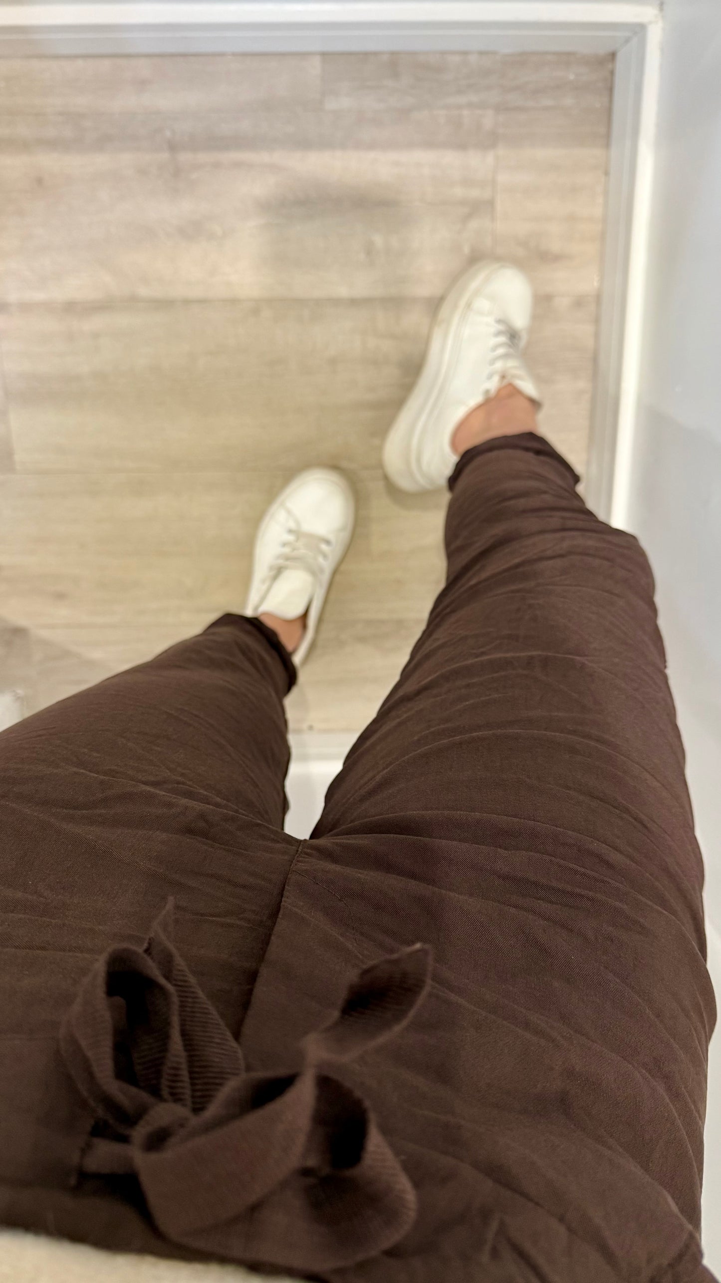 CHOCOLATE BROWN MAGIC PANTS