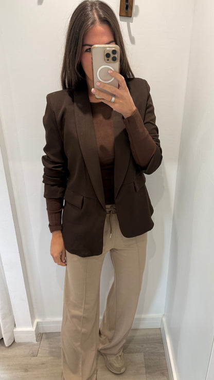 CHOCOLATE BROWN RUCHED SLEEVE BLAZER