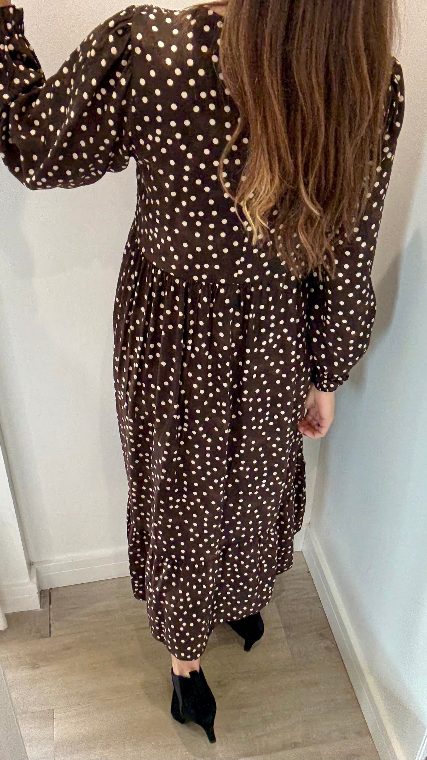 CHOCOLATE DOTTY SHIRRED DRESS