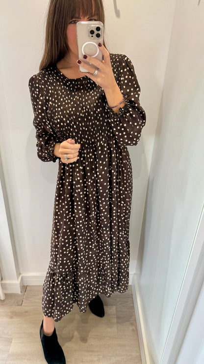 CHOCOLATE BROWN DOTTY SHIRRED DRESS