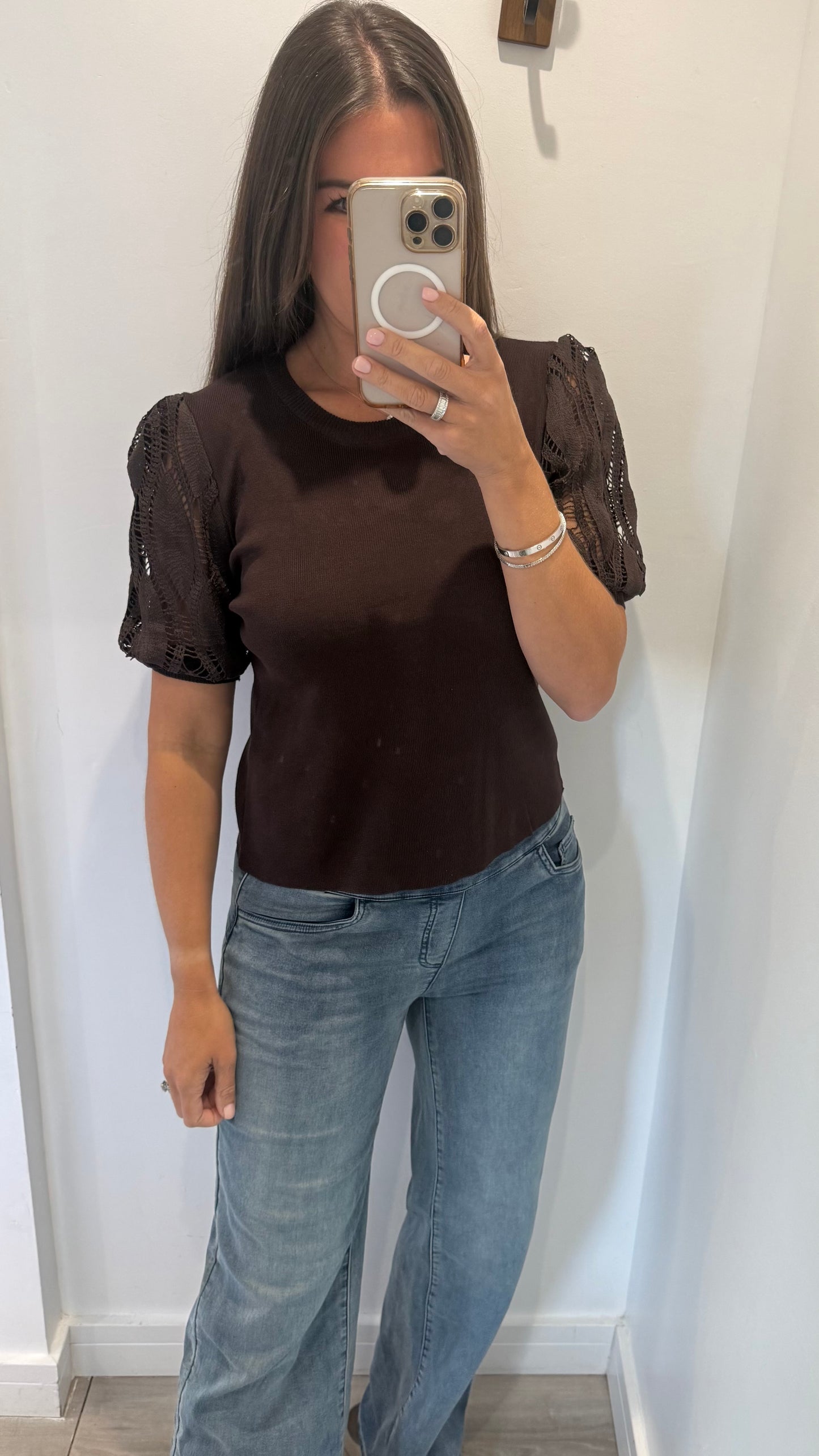 CHOCOLATE LACE SLEEVE FINE KNIT TOP