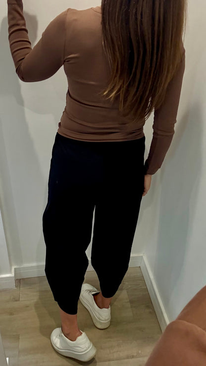 CHOCOLATE BROWN V-NECK STRETCH BASIC TOP