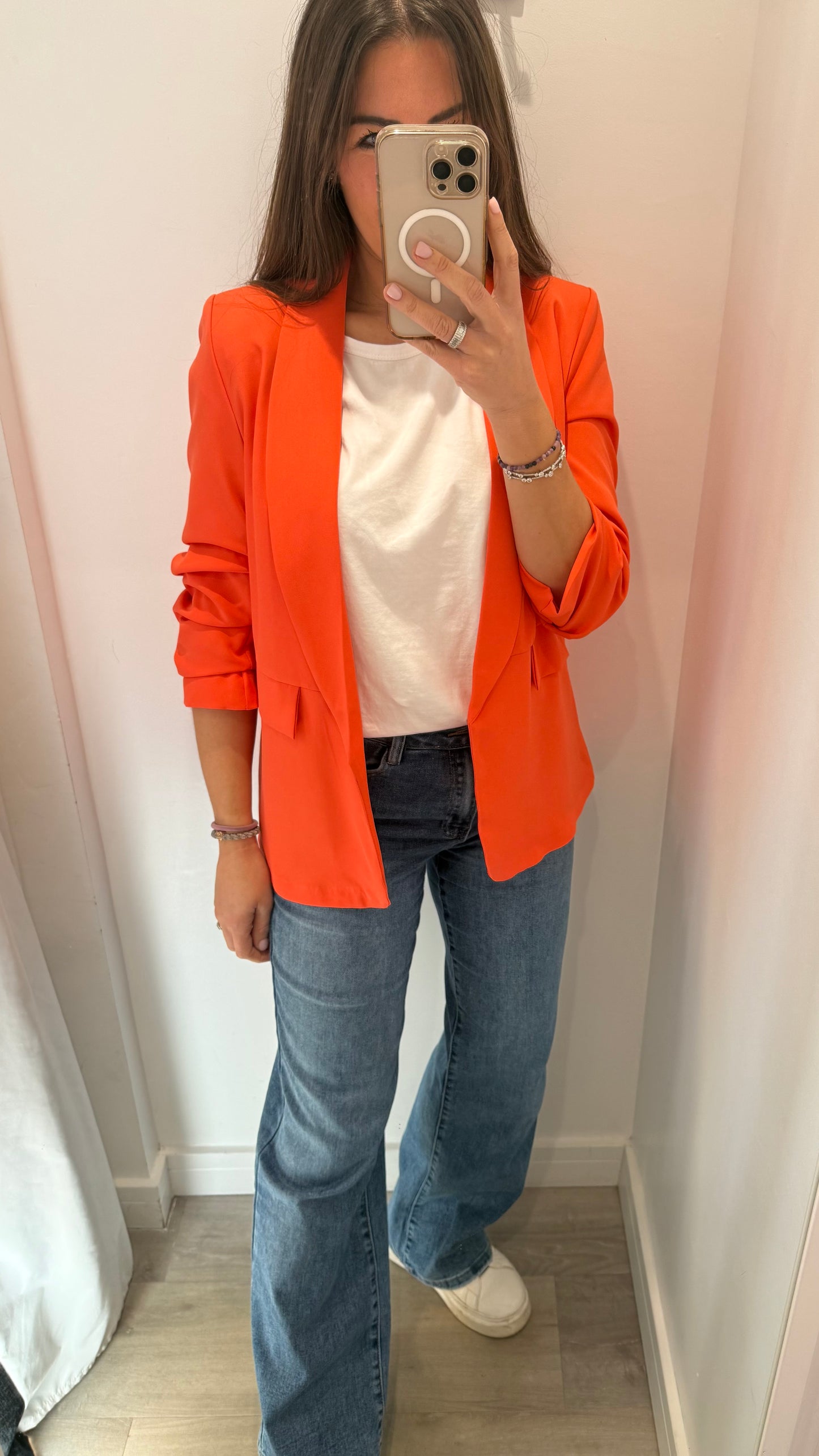 CORAL RUCHED SLEEVE BLAZER