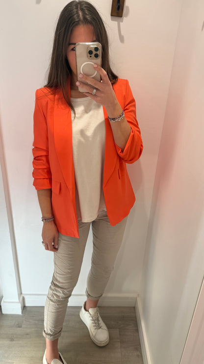 CORAL RUCHED SLEEVE BLAZER
