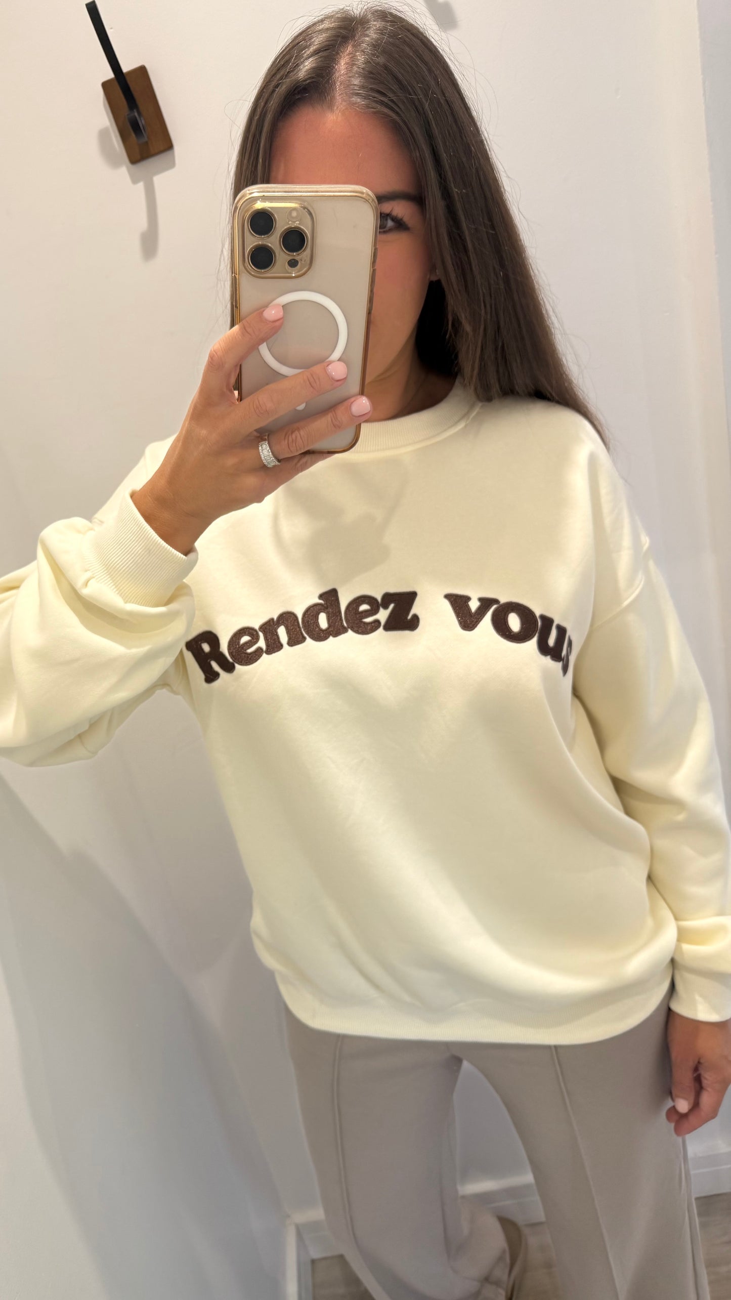 CREAM RENDEZ VOUS OVERSIZED SWEAT