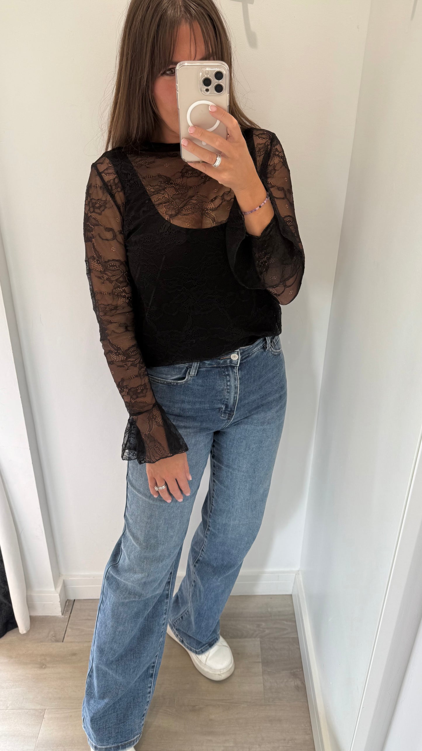 BLACK LACE TOP WITH BELL CUFFS