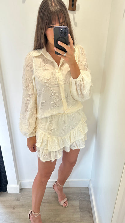 CREAM TEXTURED SKORT