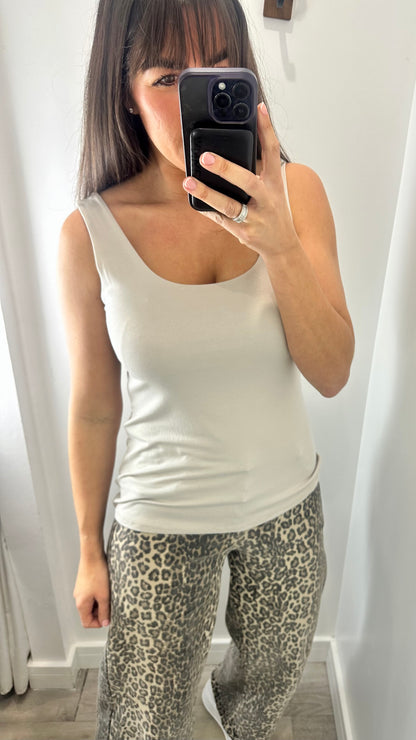 NUDE CAMI VEST TOP