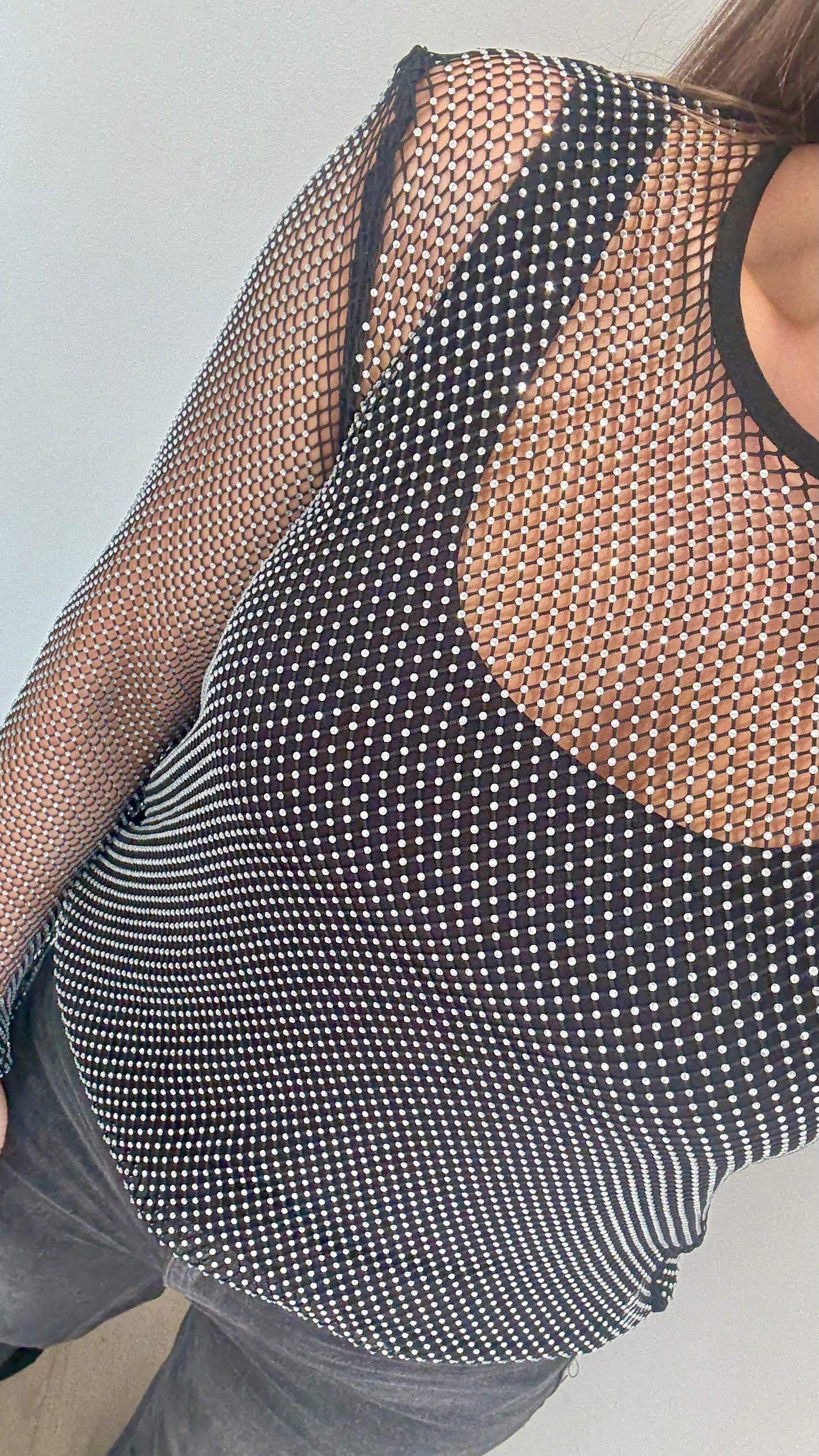 DIAMANTE MESH ROUND NECK TOP