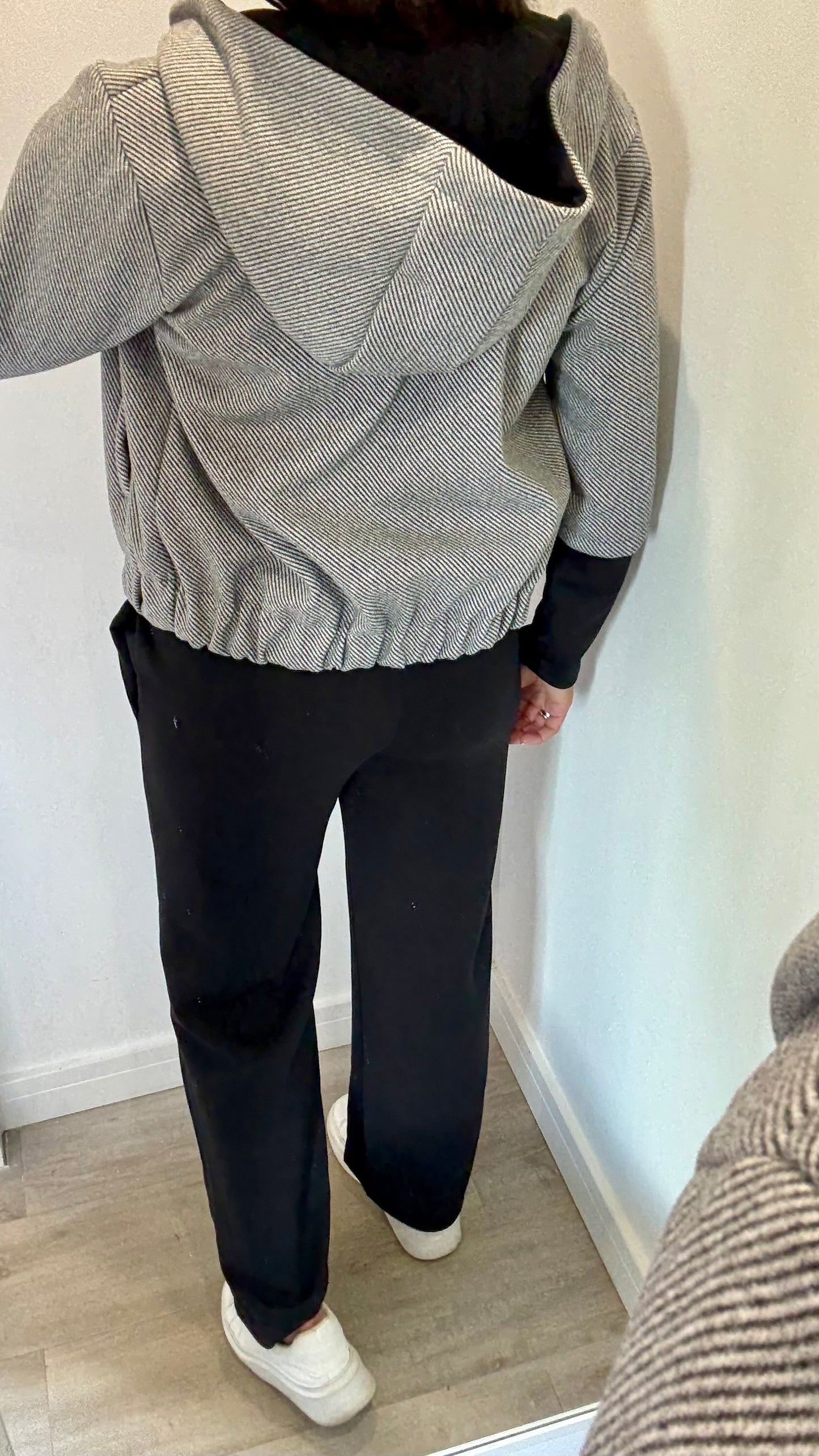 GREY CONTRAST BOMBER JACKET