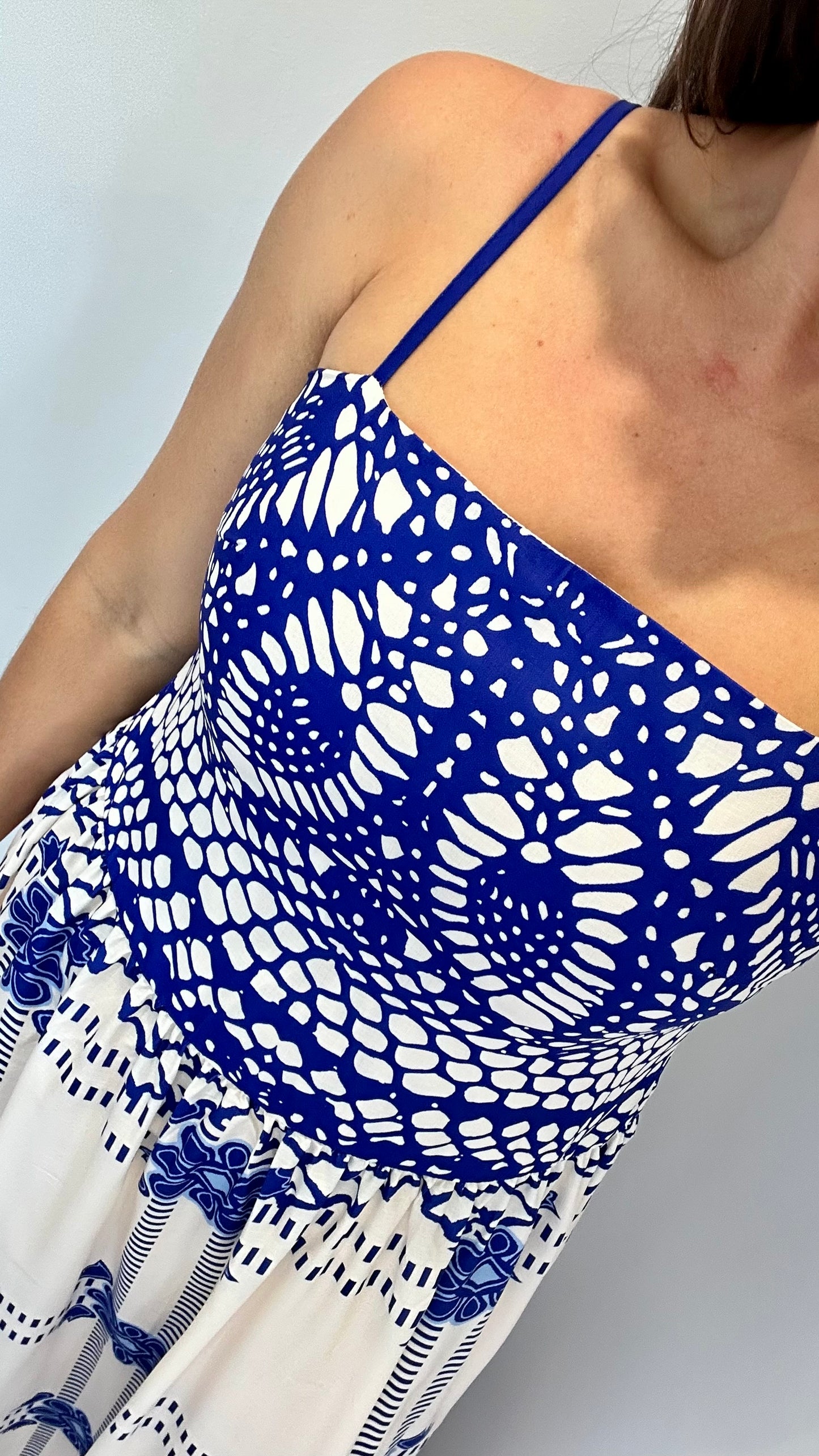 ROYAL BLUE AND WHITE EMBROIDERED MAXI DRESS WITH FITTED BODICE