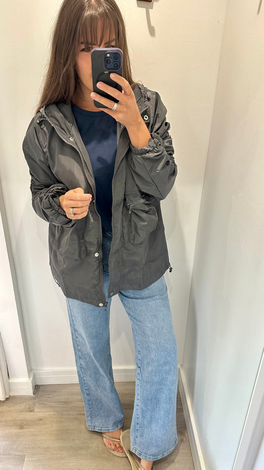 CHARCOAL GREY SHOWERPROOF RAINCOAT