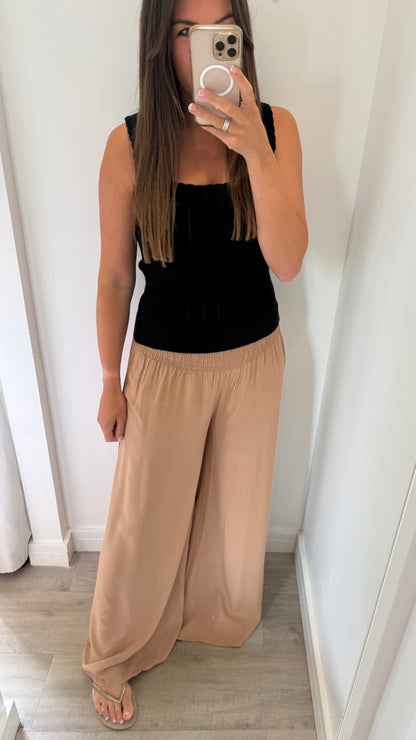 THE EVERYDAY FLOATY WIDE LEG TROUSERS - CAMEL