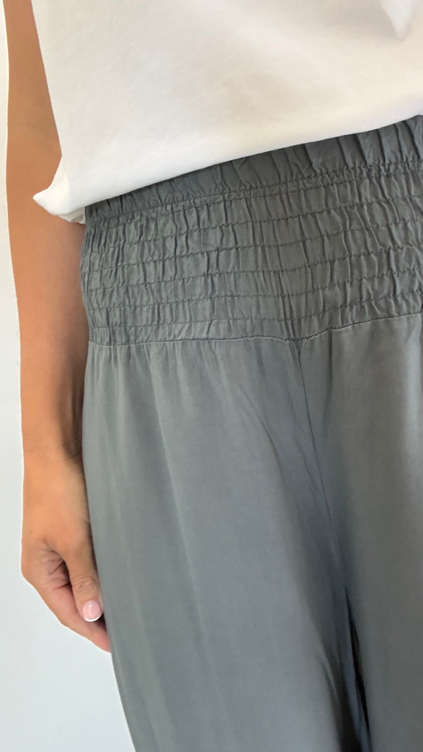 THE EVERYDAY FLOATY WIDE LEG TROUSERS - CHARCOAL