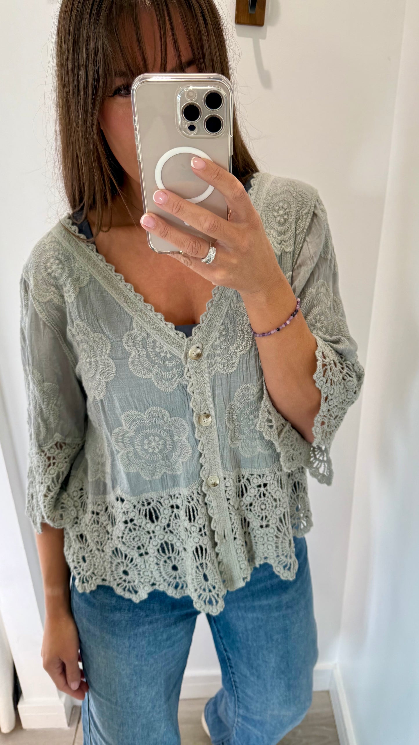 KHAKI FLORAL APPLIQUE V NECK TOP