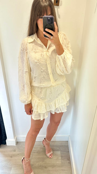 CREAM TEXTURED SKORT
