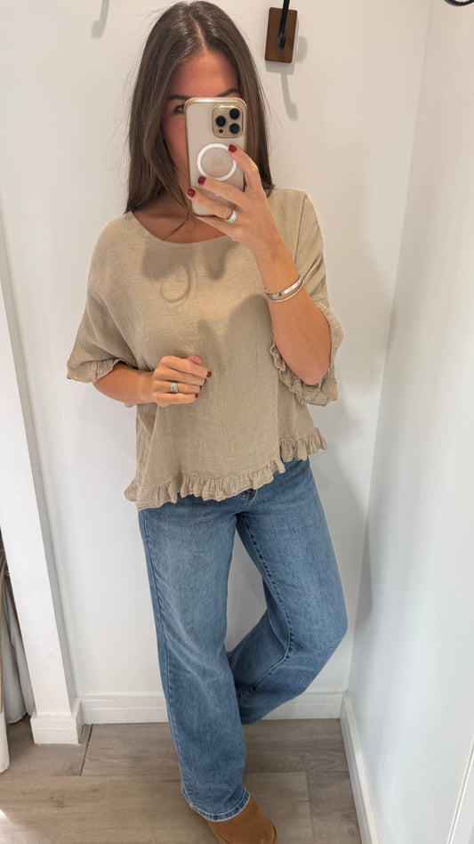 FRILL HEM COTTON TOP – MOCHA