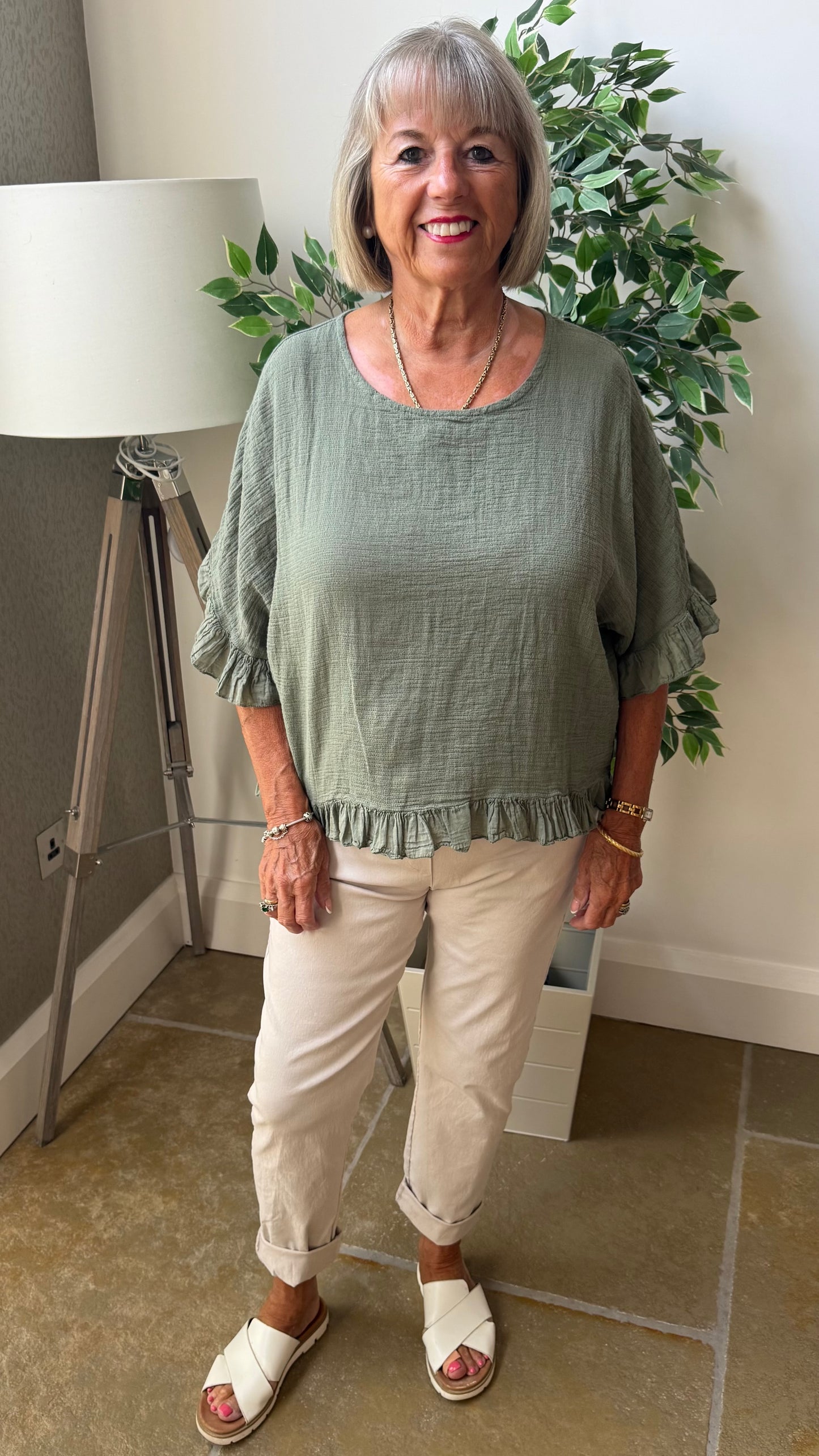 FRILL HEM COTTON TOP – KHAKI