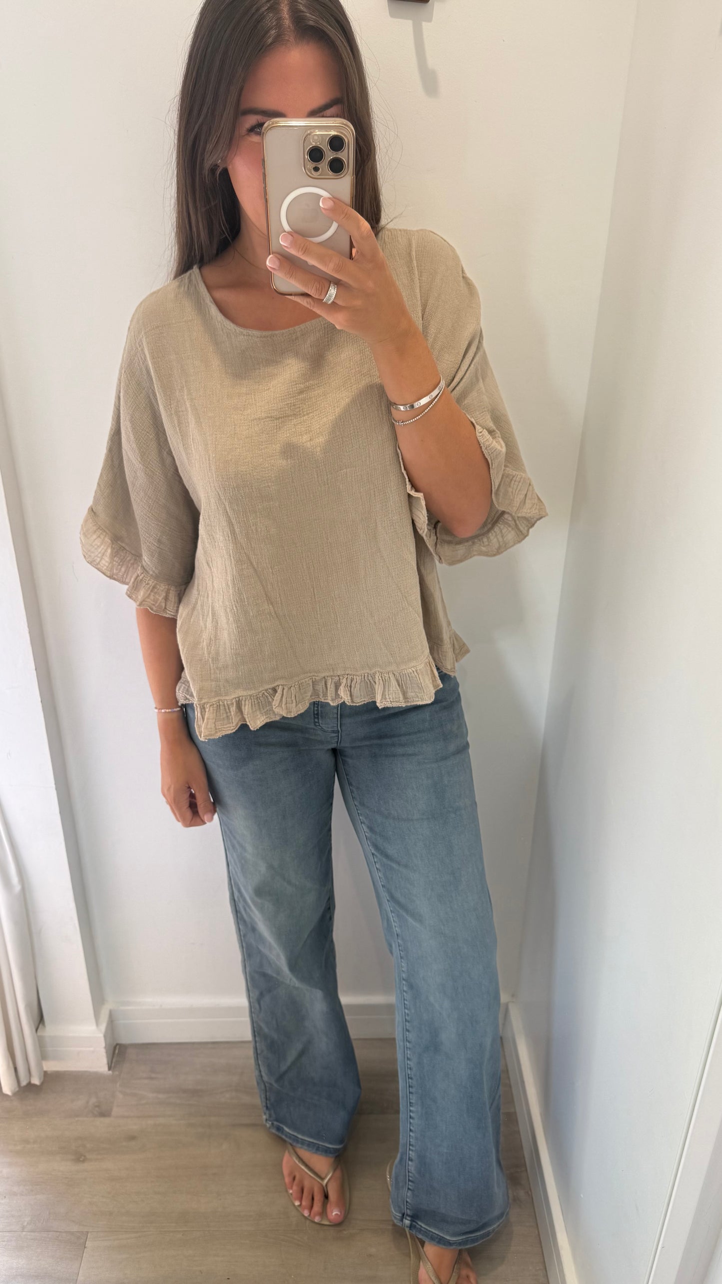 FRILL HEM COTTON TOP – MOCHA