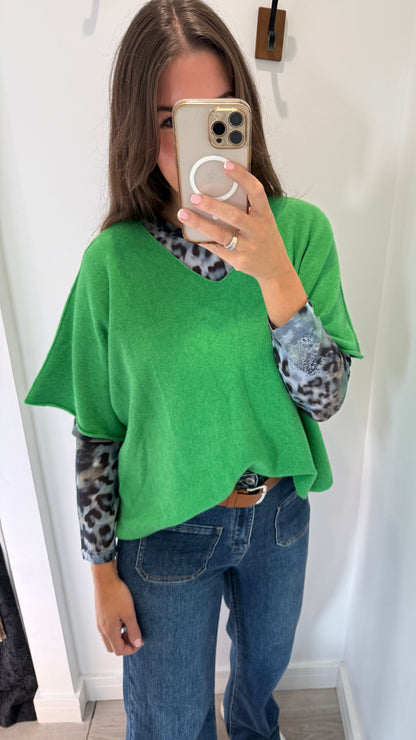 GREEN V-NECK SHORT SLEEVE KNIT