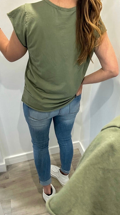 KHAKI CAP SLEEVE TEE