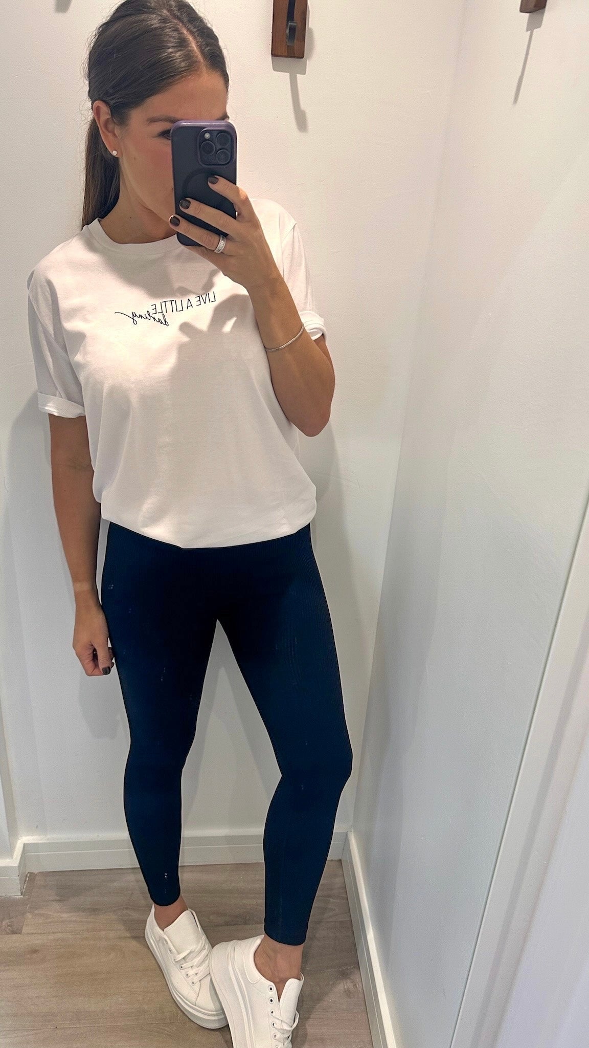 BLACK RIBBED SEAM FREE LEGGINGS