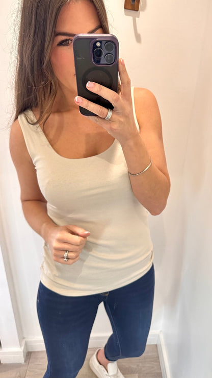 NUDE CAMI VEST TOP