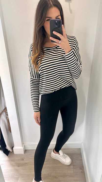 BLACK HIGH WAISTED SCULPT LEGGINGS