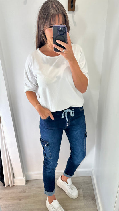 WHITE ROLL SLEEVE SWEAT TOP