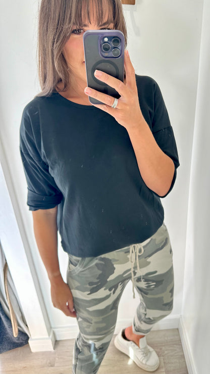 BLACK ROLL SLEEVE SWEAT TOP