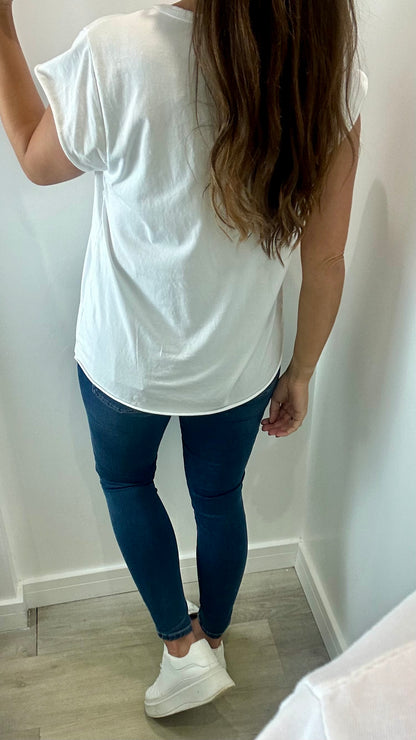 WHITE CAP SLEEVE TEE