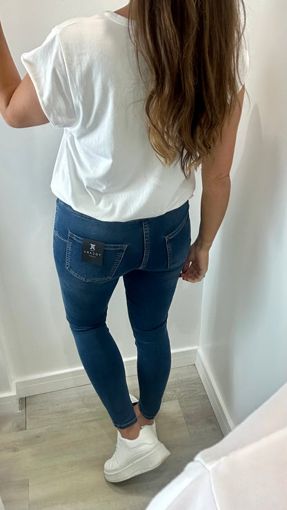 WHITE CAP SLEEVE TEE