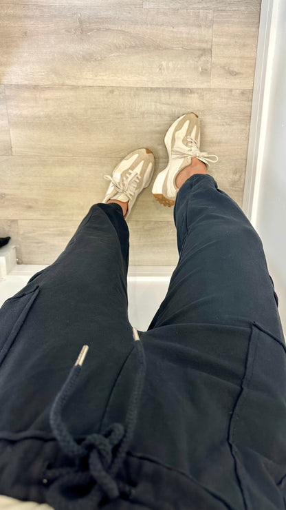 BLACK POCKET JOGGER SWEAT PANTS
