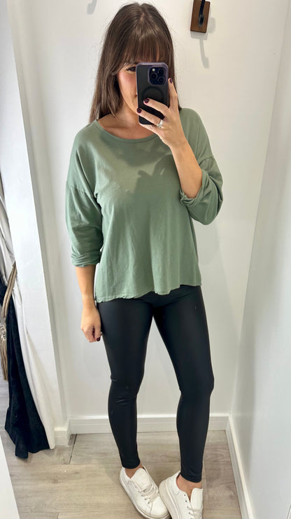BLACK PLEATHER LEGGINGS