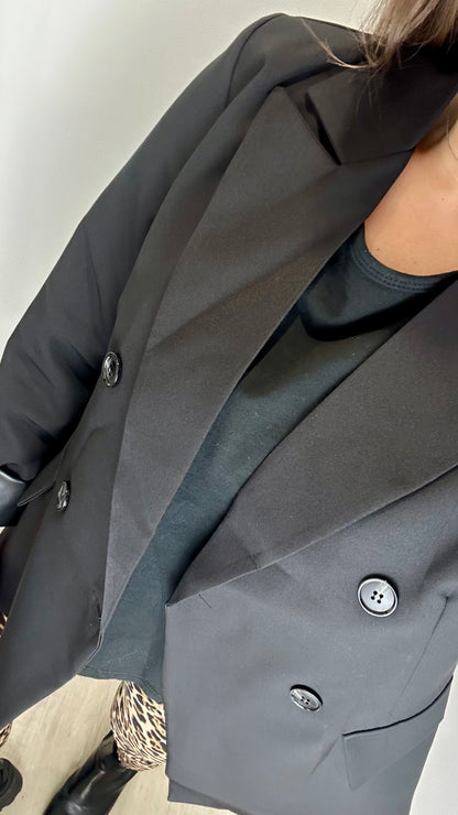 BLACK FAUX LEATHER CUFF BLAZER