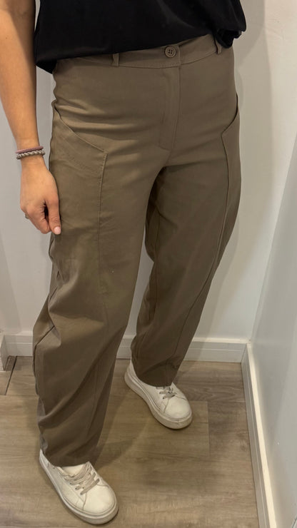 KHAKI BUTTON BARREL TROUSERS WITH EXPOSED POCKETS