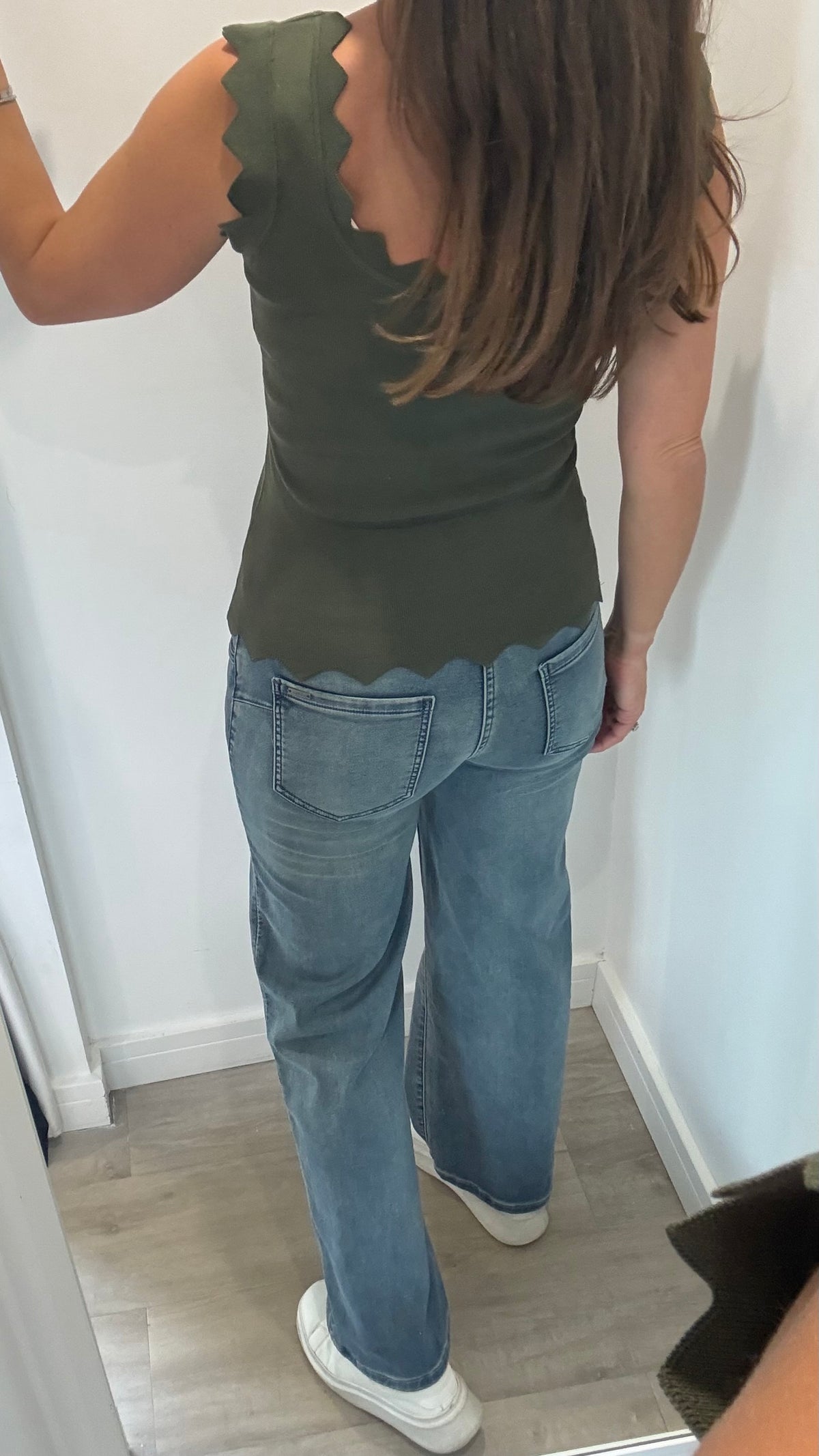 KHAKI SCALLOP VEST TOP