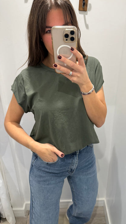 KHAKI CAP SLEEVE TEE