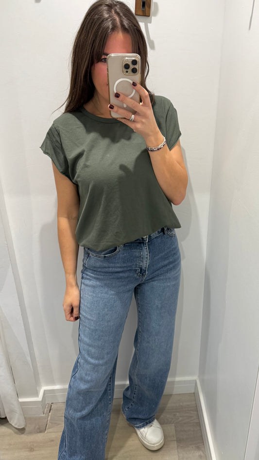 KHAKI CAP SLEEVE TEE
