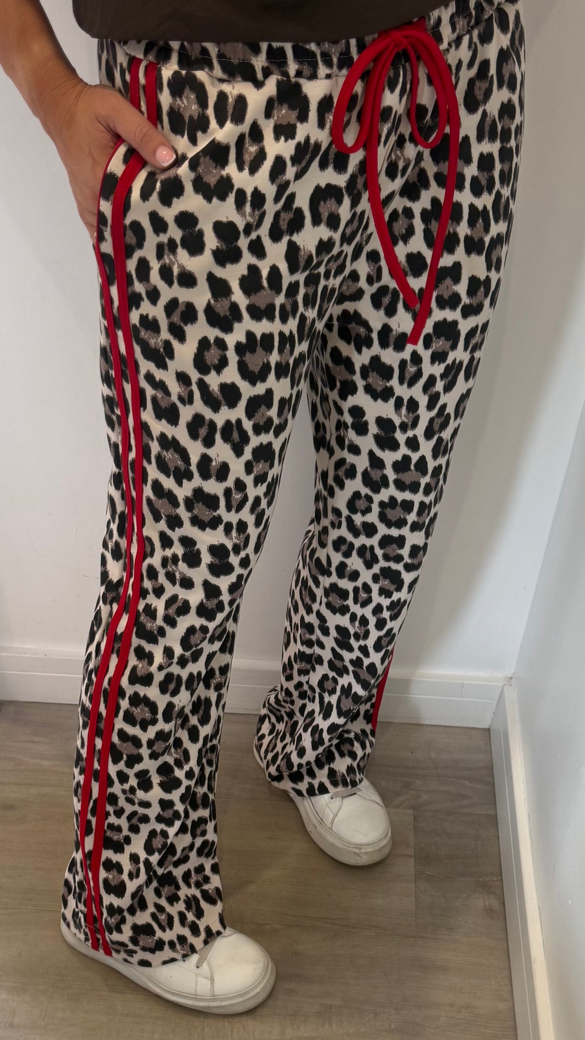 LEOPARD WIDE LEG TROUSERS WITH RED SIDE STRIPE