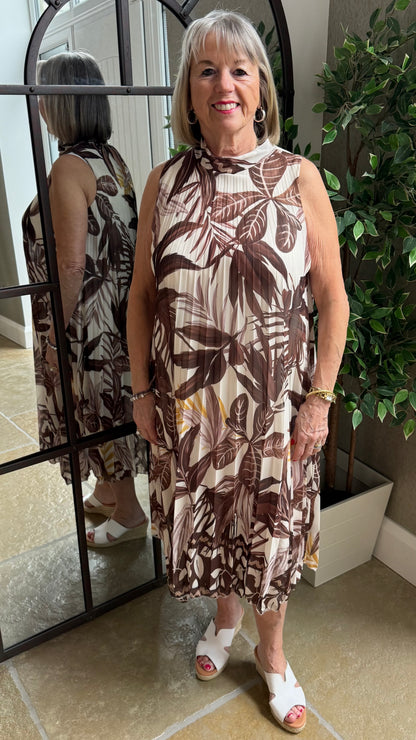 LEAF PRINT PLEATED MIDI DRESS – CREAM/BROWN