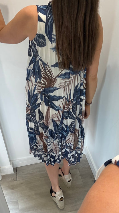 LEAF PRINT PLEATED MIDI DRESS – CREAM/NAVY