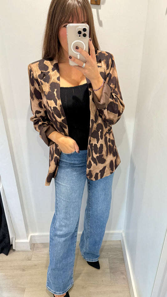 LEOPARD BLAZER IN SAND & CHOCOLATE