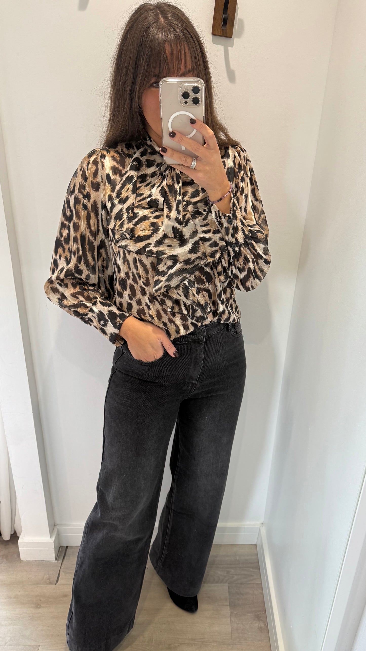 LEOPARD PUSSYBOW BLOUSE WITH SUBTLE LUREX