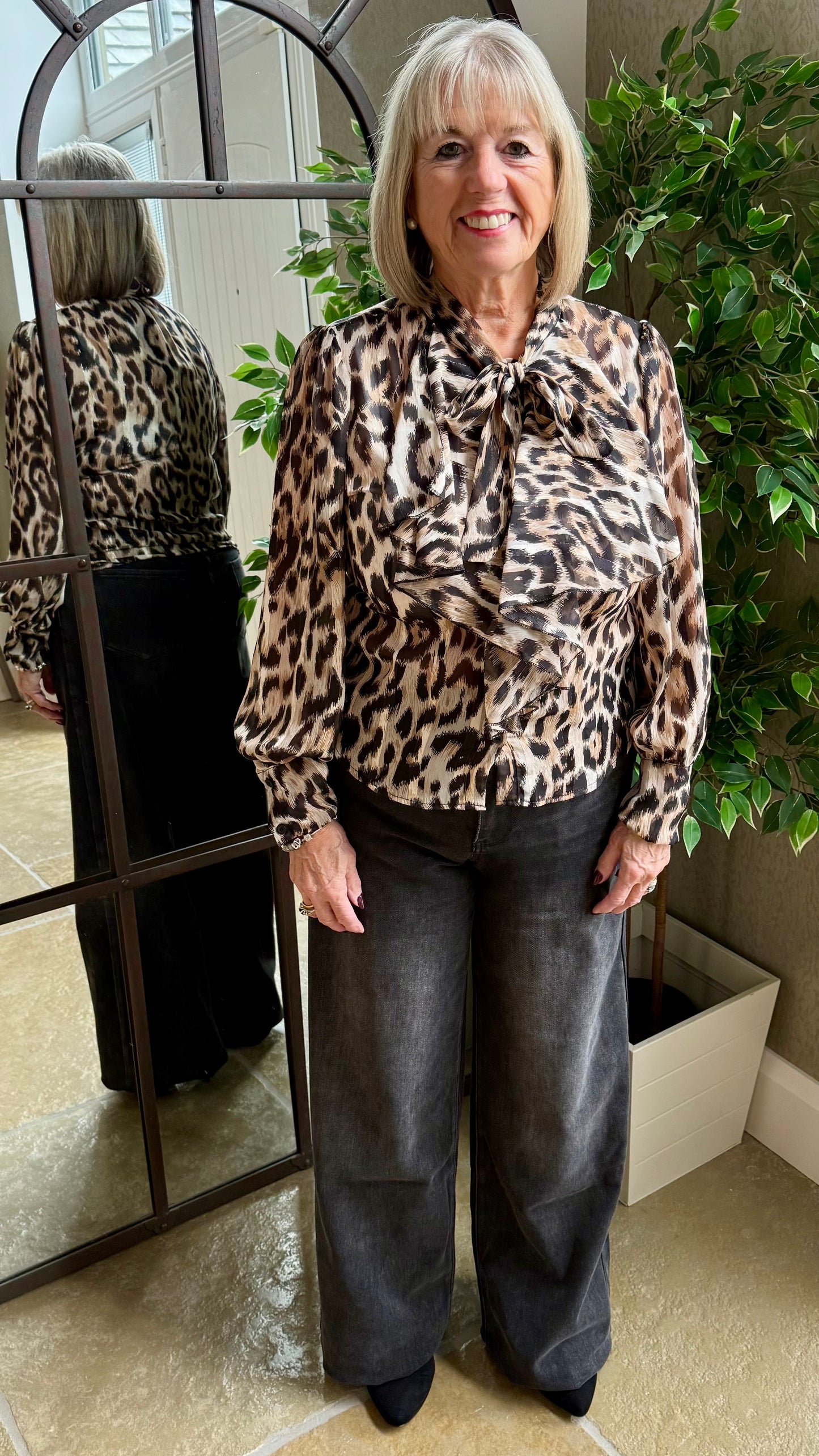 LEOPARD PUSSYBOW BLOUSE WITH SUBTLE LUREX