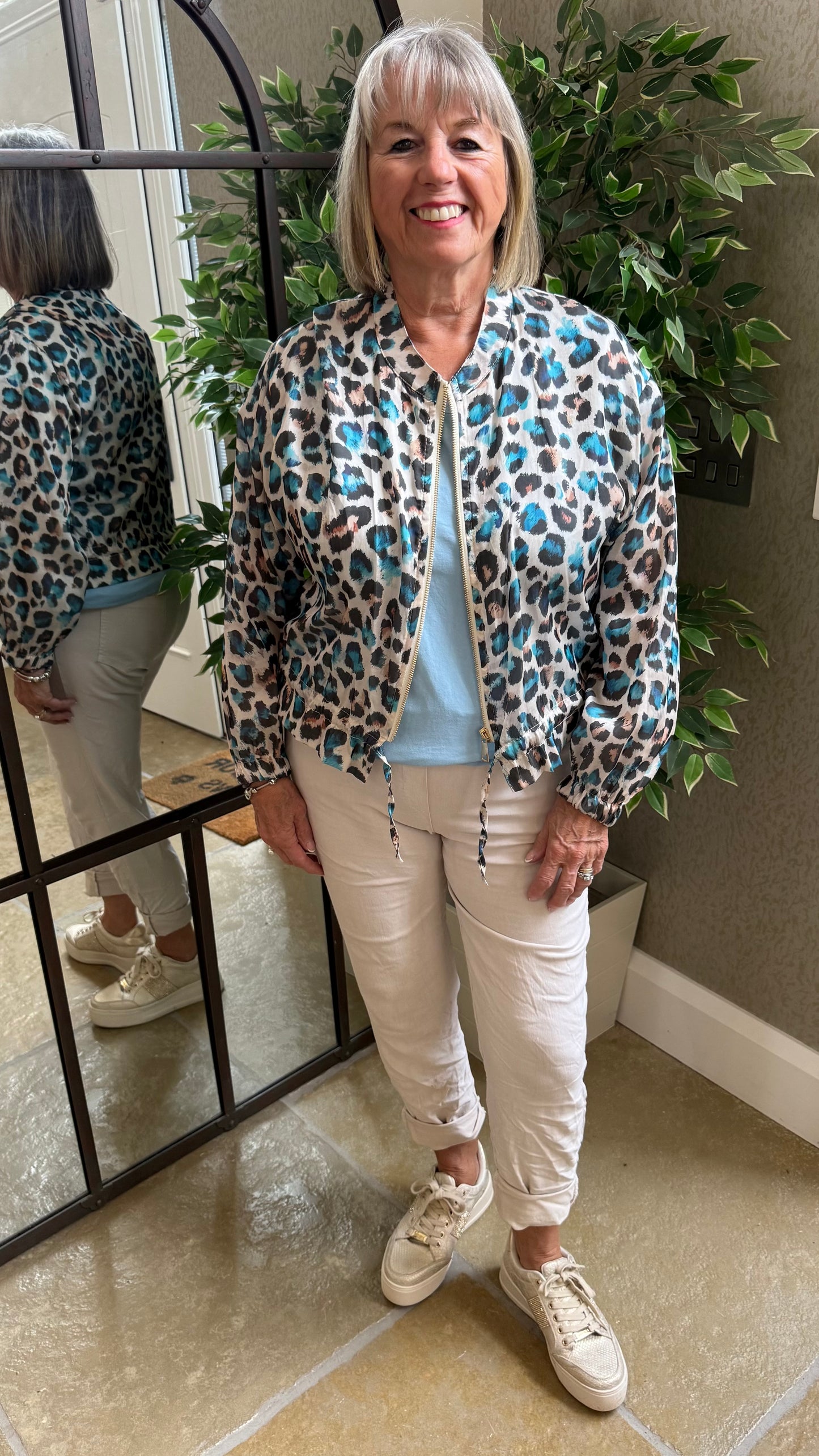 LEOPARD PRINT SILKY BOMBER JACKET