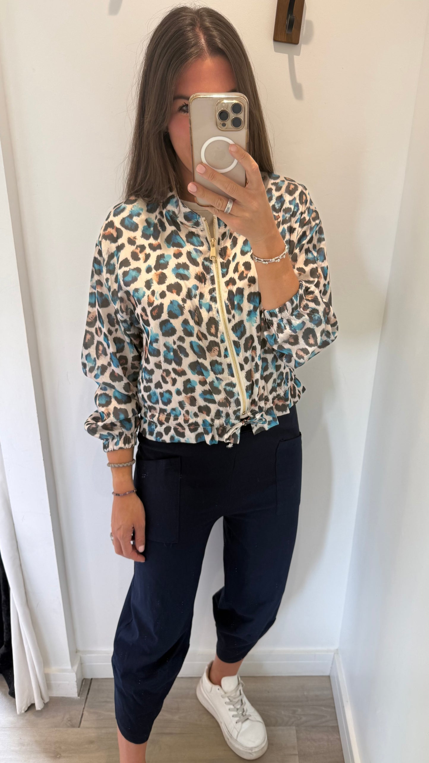 LEOPARD PRINT SILKY BOMBER JACKET