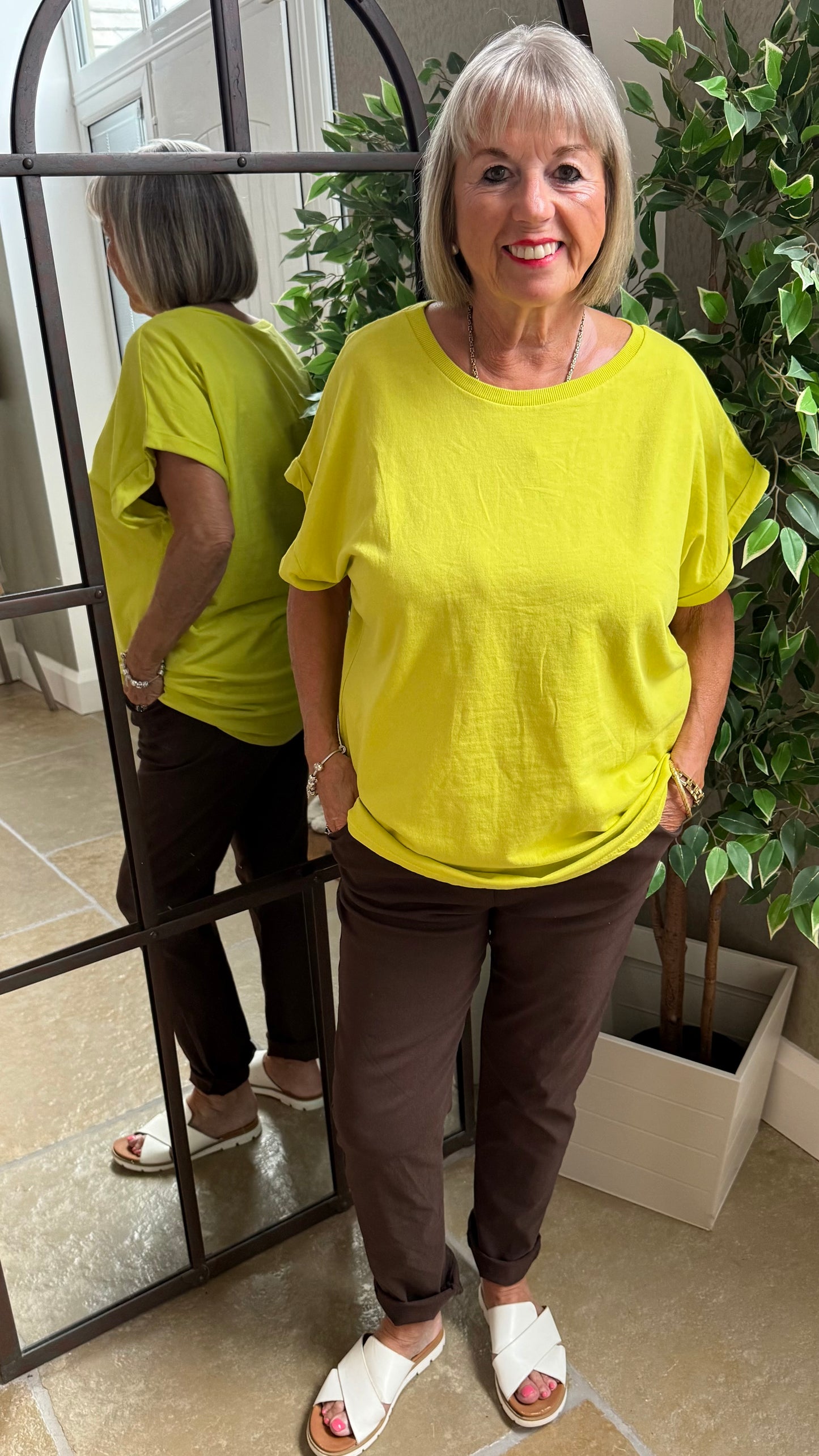 EVERYDAY ROLL SLEEVE TEE - LIME GREEN