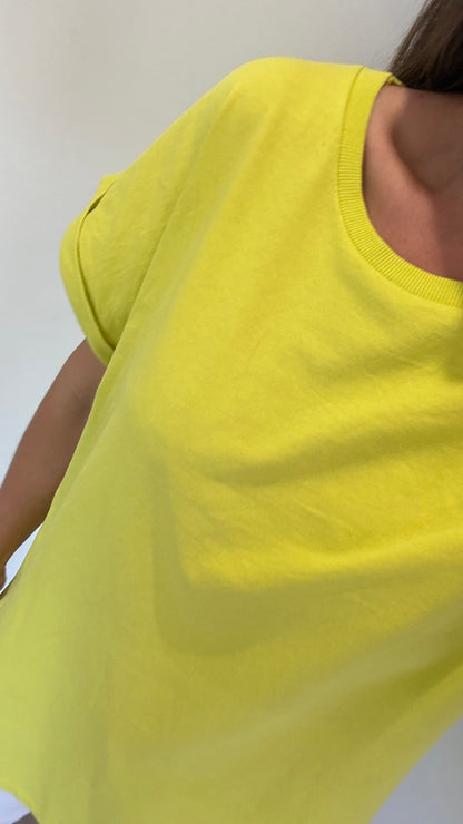 EVERYDAY ROLL SLEEVE TEE - LIME GREEN