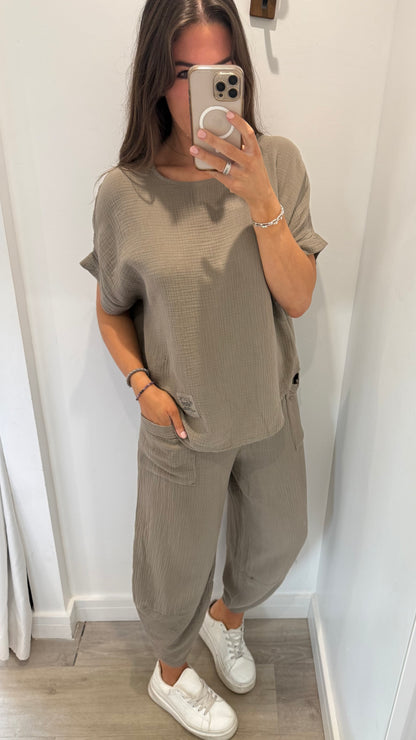 MOCHA CHEESECLOTH LOUNGE SET
